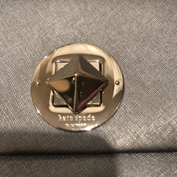 Kate Spade Crossbody Bag - Picture 5 of 8